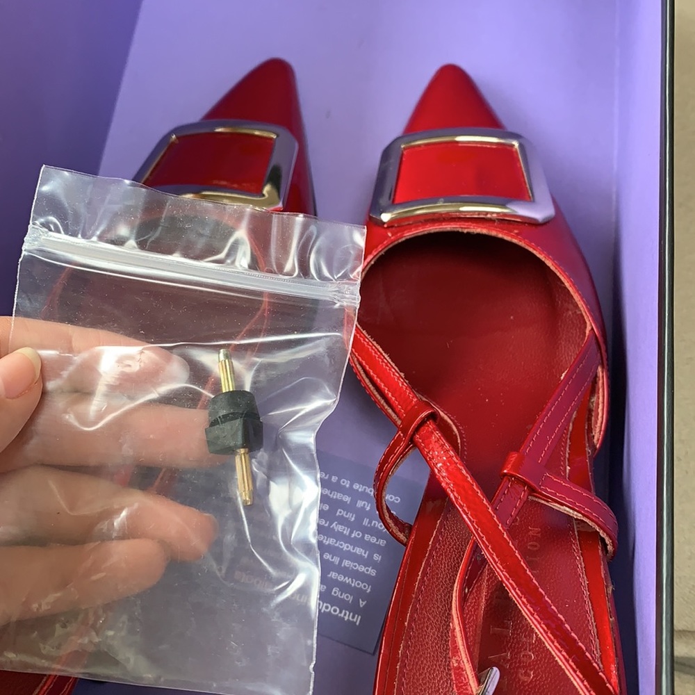 Red heels - Picture 7 of 8